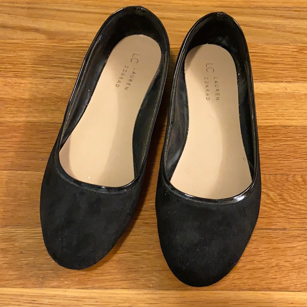 Ballet flats